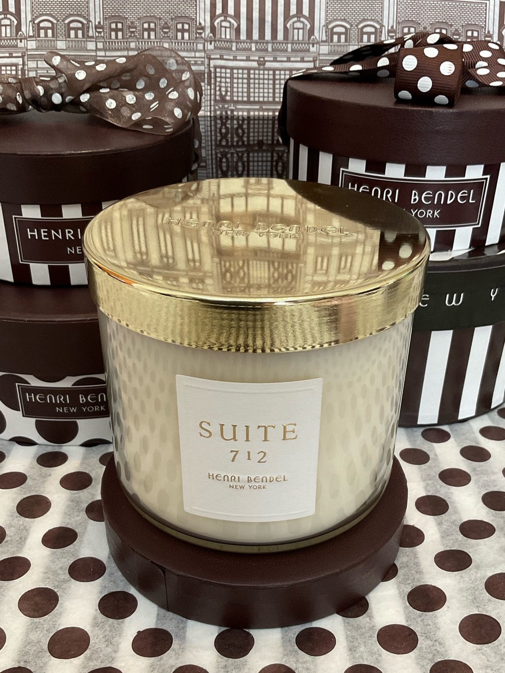 Henri Bendel SUITE 712 Candle 14.5oz Modern Clear Glass